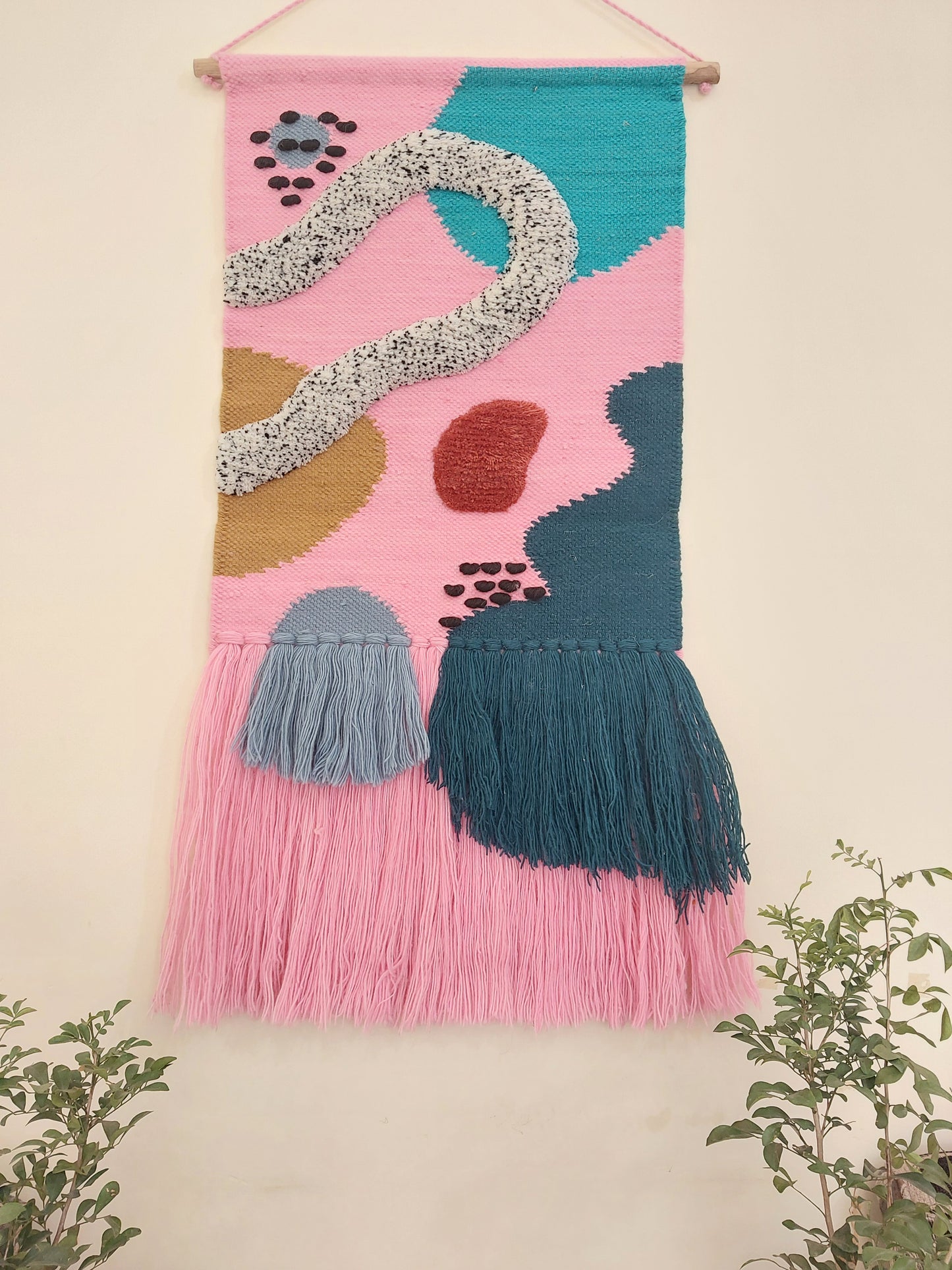 Handmade Woolen Wall Decor by Jutetique – 18-Inch Wide Small Fringe Tapestry