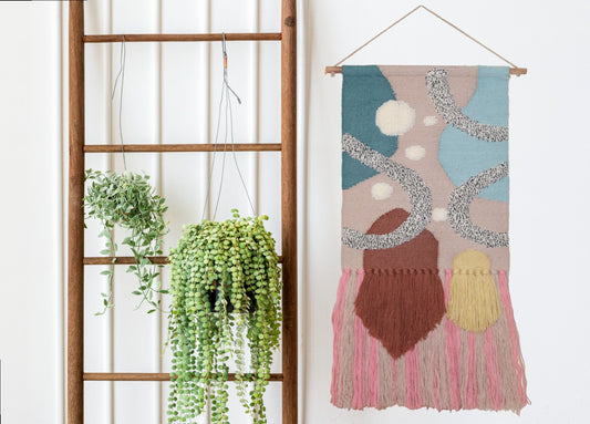 Jutetique Low-Profile Woolen Fringe – 18" Modern Geometric Wall Trim