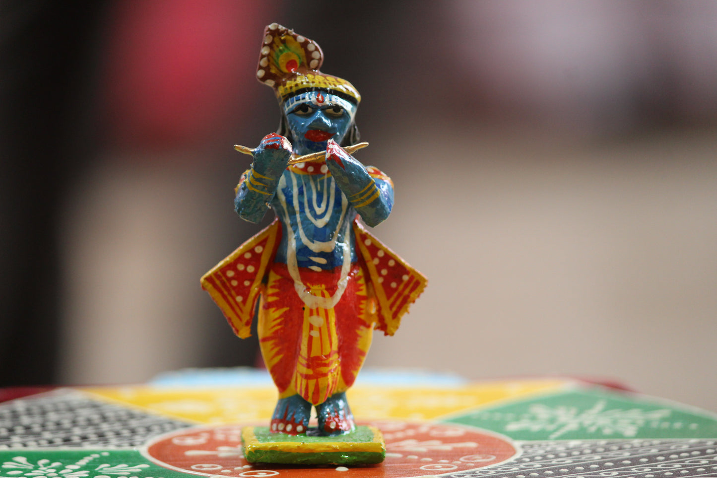 Handcrafted Varanasi Wooden Dolls Set - GI Tagged Kashi Lacquerware Figurines